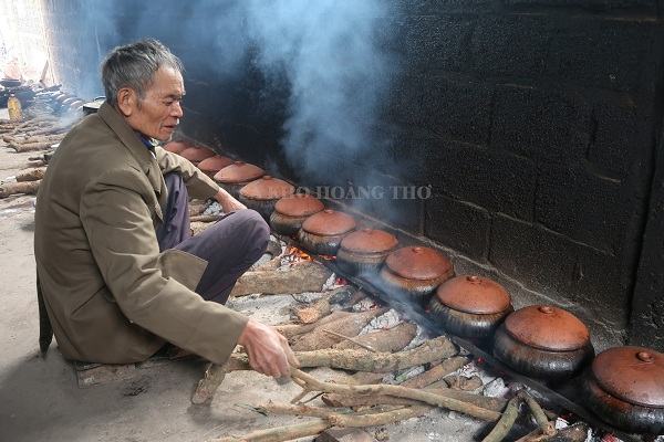 Làng cá kho Đại Hoàng vào Tết hình ảnh 1